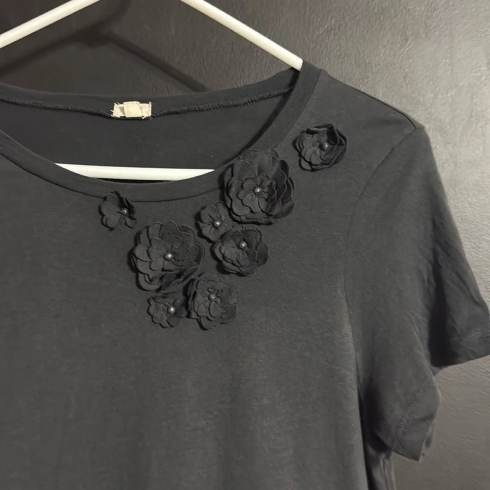 J. Crew Flower Cotton Crewneck Dark Gray Tee Boho Size: L